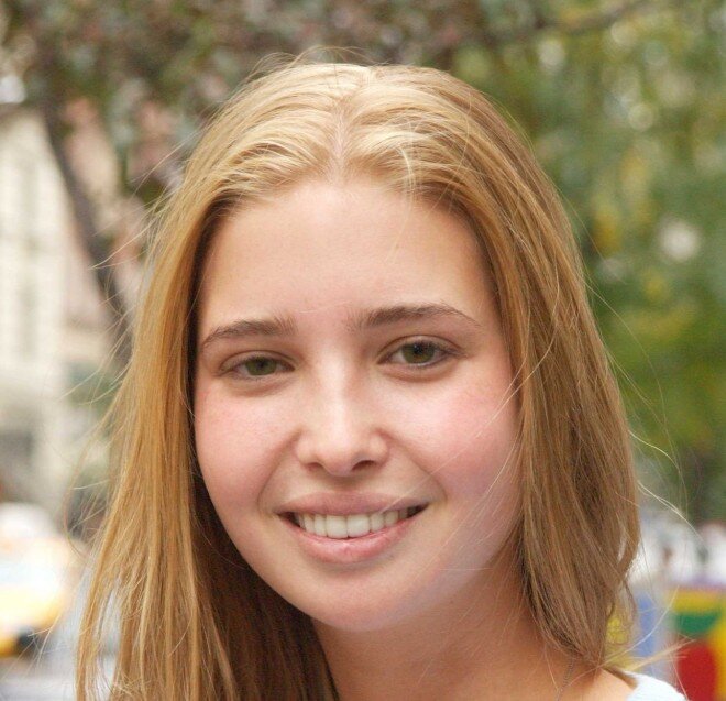 ivanka trump teeth in 2001