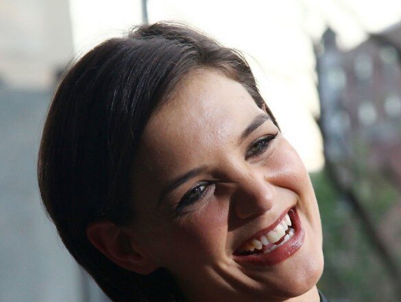 zabite na katie holmes prez 2009