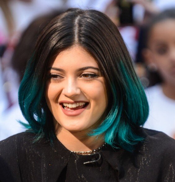 dintii lui kylie jenner in 2014