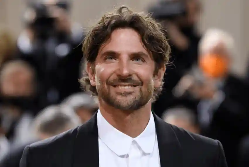 bradley cooper teeth 2000s