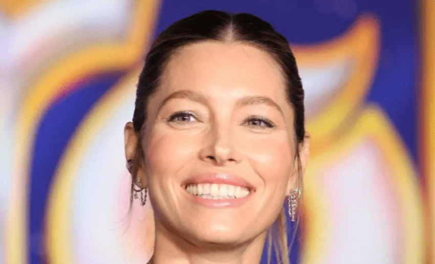 jessica biel teeth 2020s