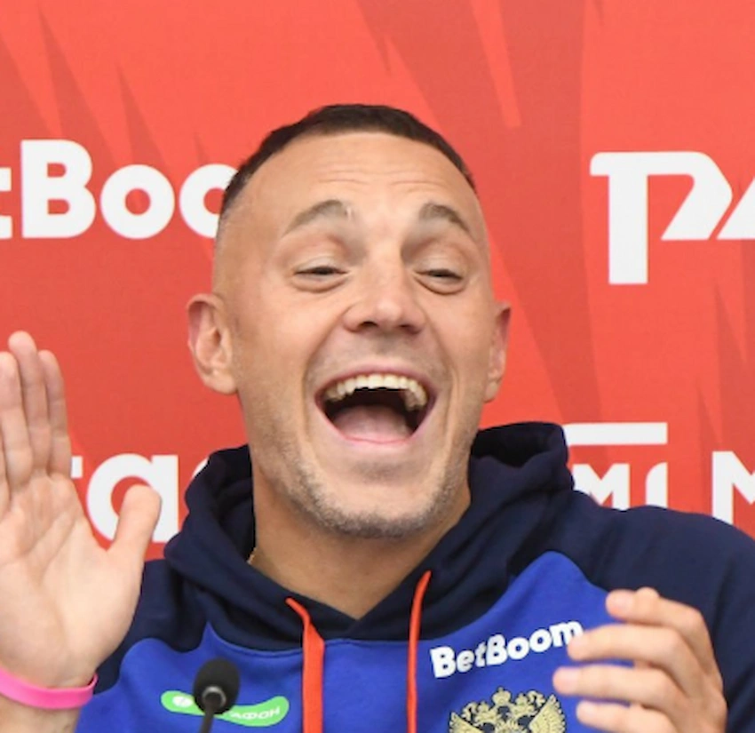 artem dzyuba teeth 2025