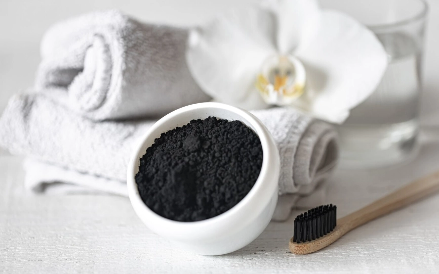 black tooth powder