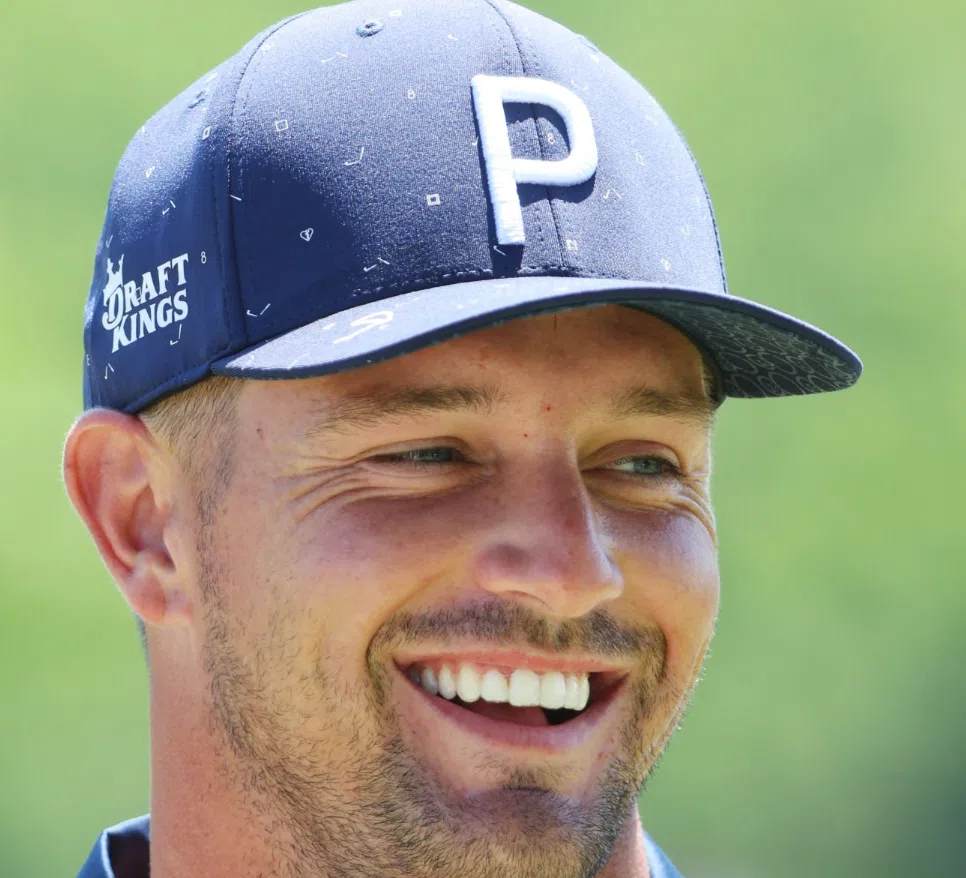 bryson dechambeau zähne im jahr 2022