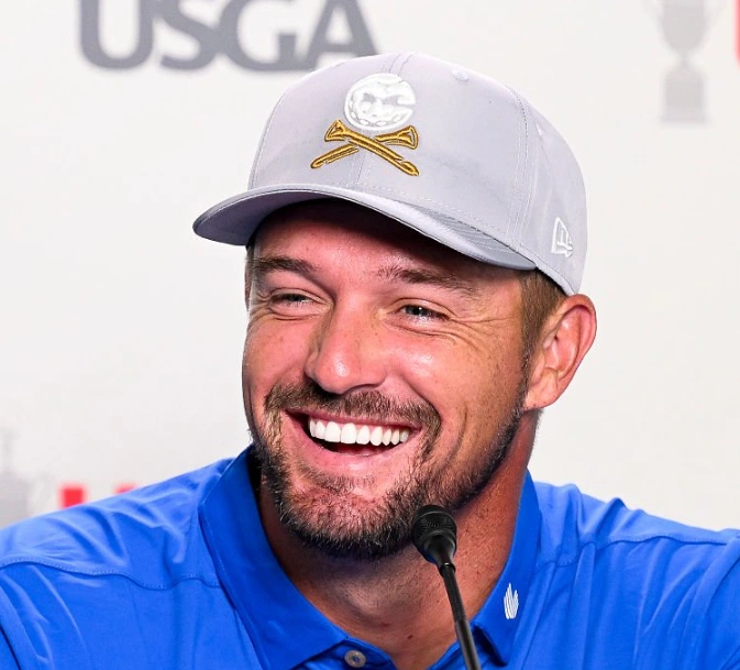 bryson dechambeau zähne im jahr 2025