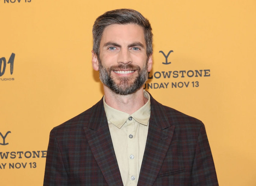 did wes bentley get his teeth fixed