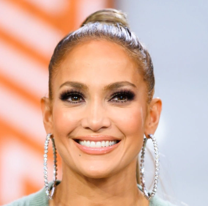 jennifer lopez teeth in 2020