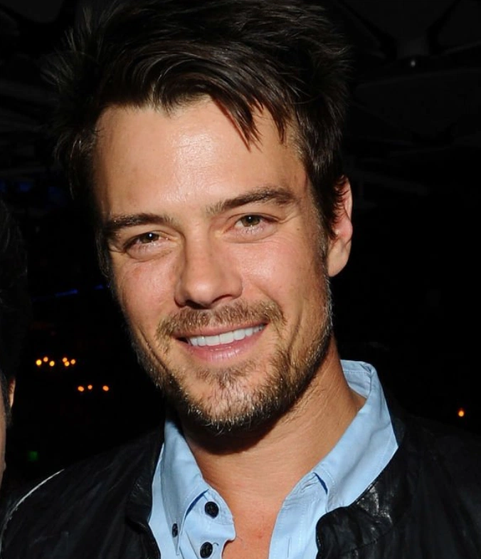 josh duhamel teeth in 2011