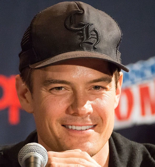 josh duhamel teeth in 2014