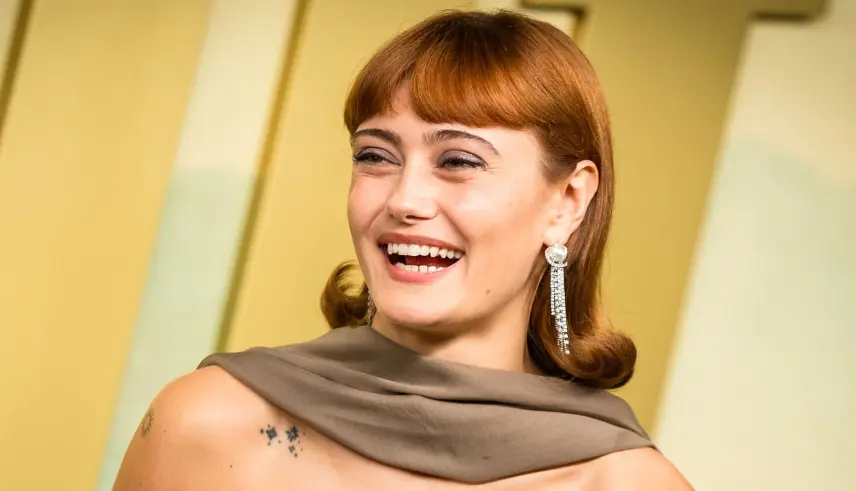 ella purnell hammaste areng 2025