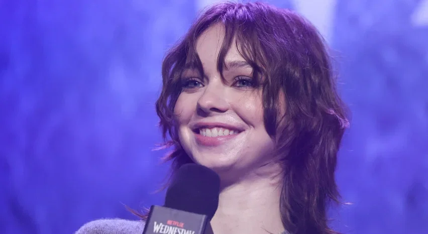 emma myers teeth in 2022