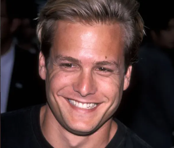 gabriel macht teeth in 2000
