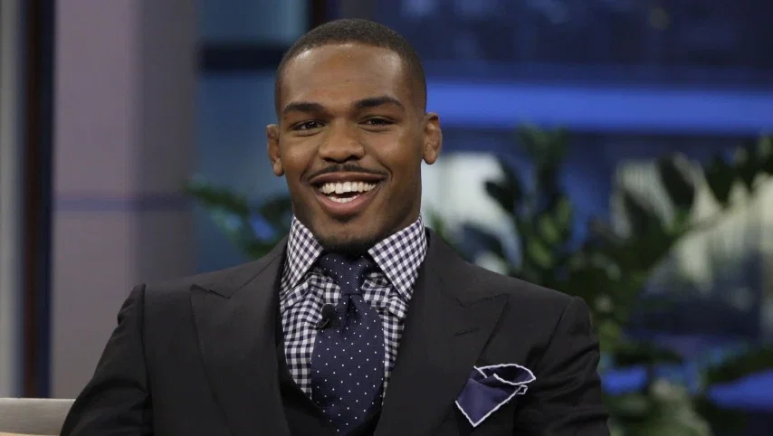 jon jones teeth in 2010