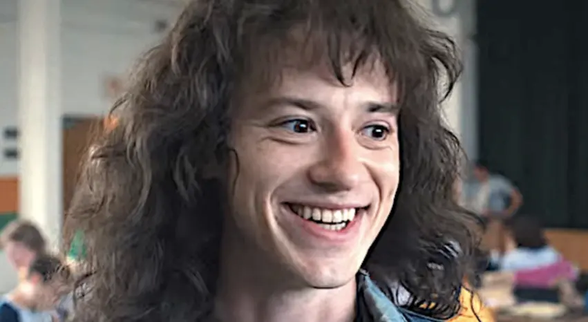 joseph quinn teeth 2020