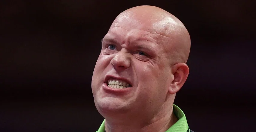 michael van gerwen hollywood smile