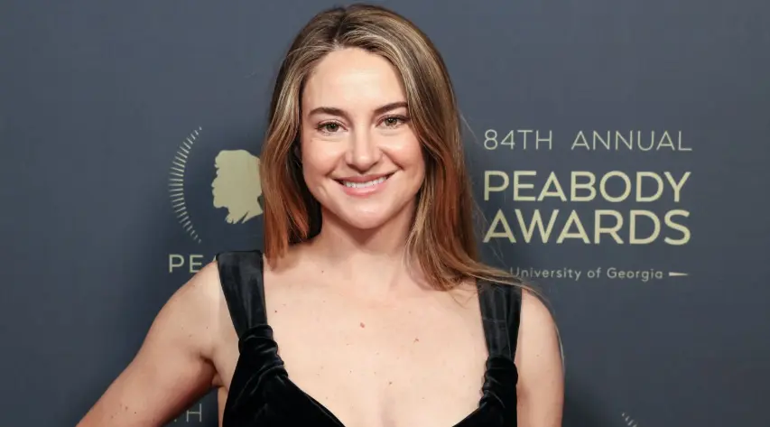 shailene woodley hollywood smile