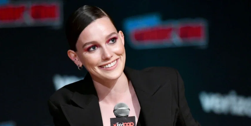 victoria pedretti tenner i 2017